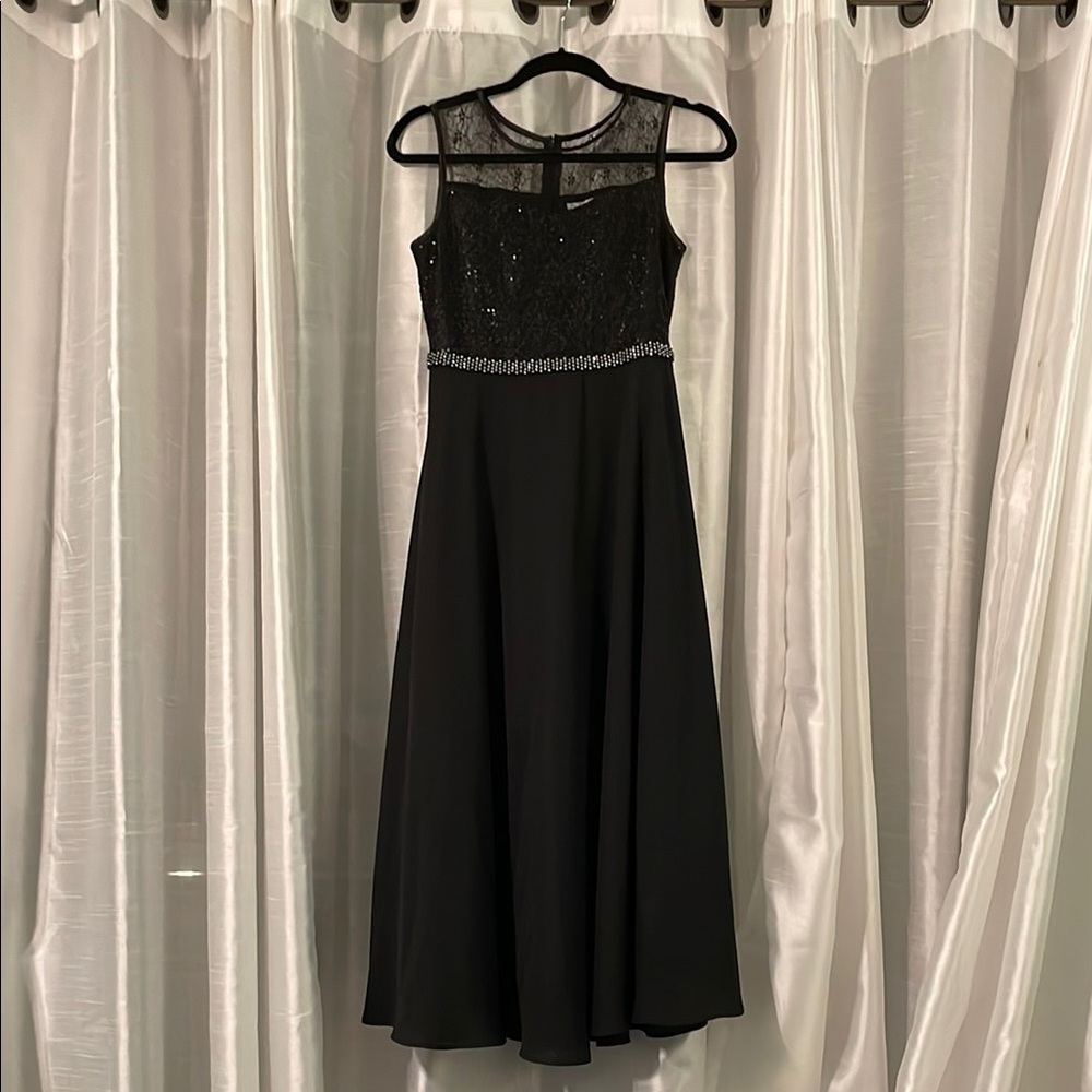 Elegant Black Prom Dress